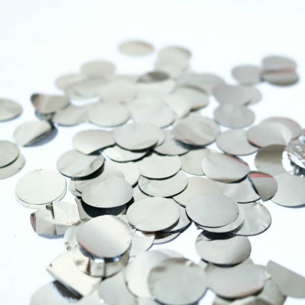 1.5Cm Round Foil Confetti – Silver  |   Paper Confetti