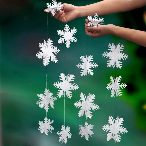 3M 3D White Christmas Snowflake Paper Garland  |   Paper Garlands