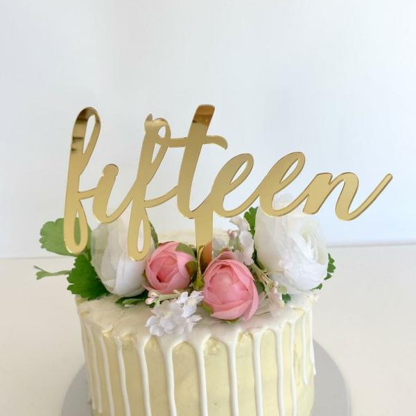 Acrylic Gold ‘Fifteen’ Birthay Cake Topper  |   Script Numbers