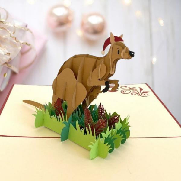 Christmas Kangaroo Pop Up Xmas Card  |   Animals