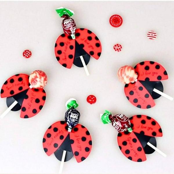 Red Ladybug Lollipop Stick Holders 20Pk  |   Cupcake Picks